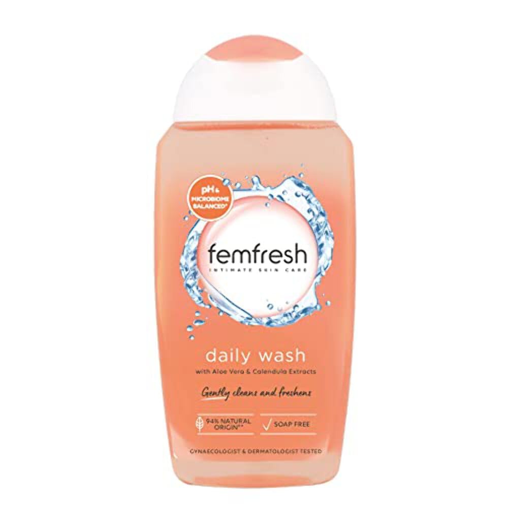 شستشوی زنانه Femfresh 250 میلی‌لیتر، محصول pH-متعادل روزانه، بدون صابون، حاوی آلوئه ورا و کالاندولا، آلرژی‌زا، تست شده توسط دارماتولوژیست و زنان‌باردار متخصص، مناسب برای پوست‌های حساس، شستشوی روزانه زنانه