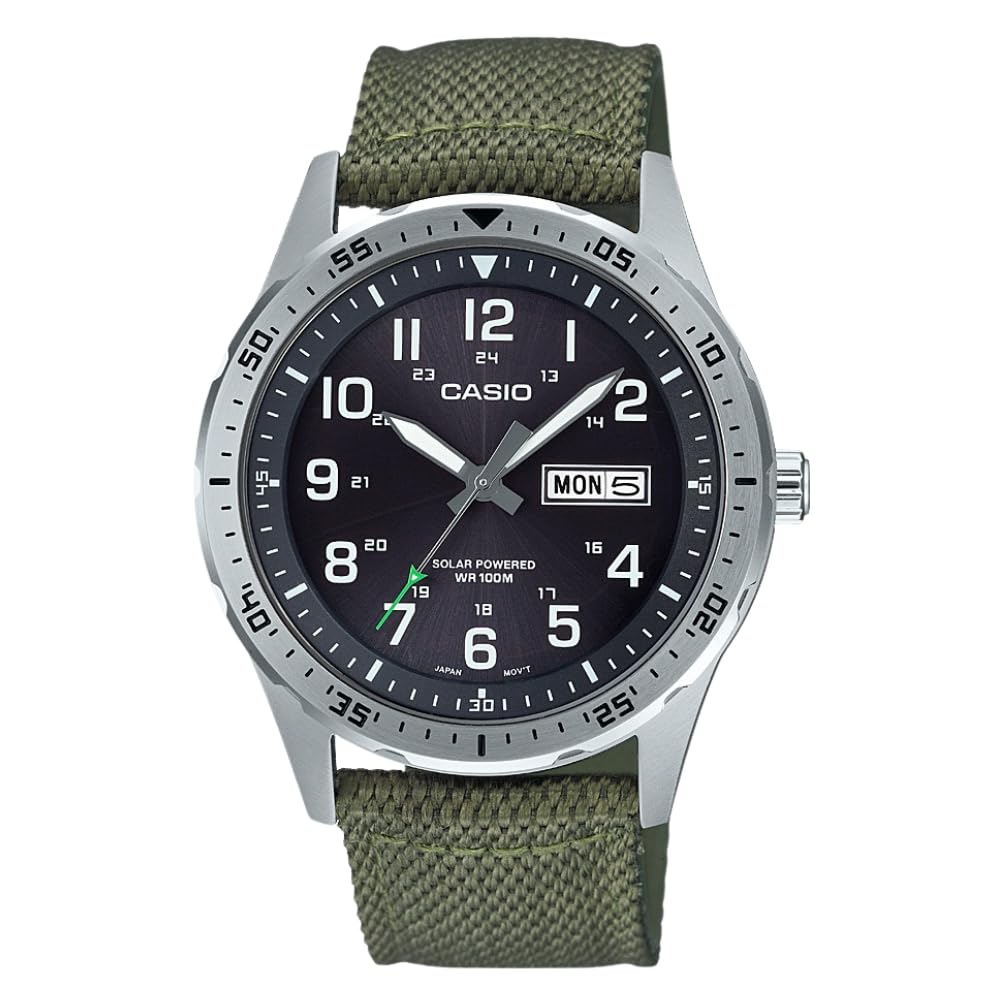 مدل Casio MTPS120L | ساعت آنالوگ یونیسکس | WR 100M | قاب استیل ضد زنگ | نمایشگر تاریخ | هشدار باطری کم | استایل نظامی | ساعت آنالوگ 3 ساعته (ساعت، دقیقه، ثانیه) | با منبع تغذیه خورشیدی سبز MTP-S120L-3AVCF