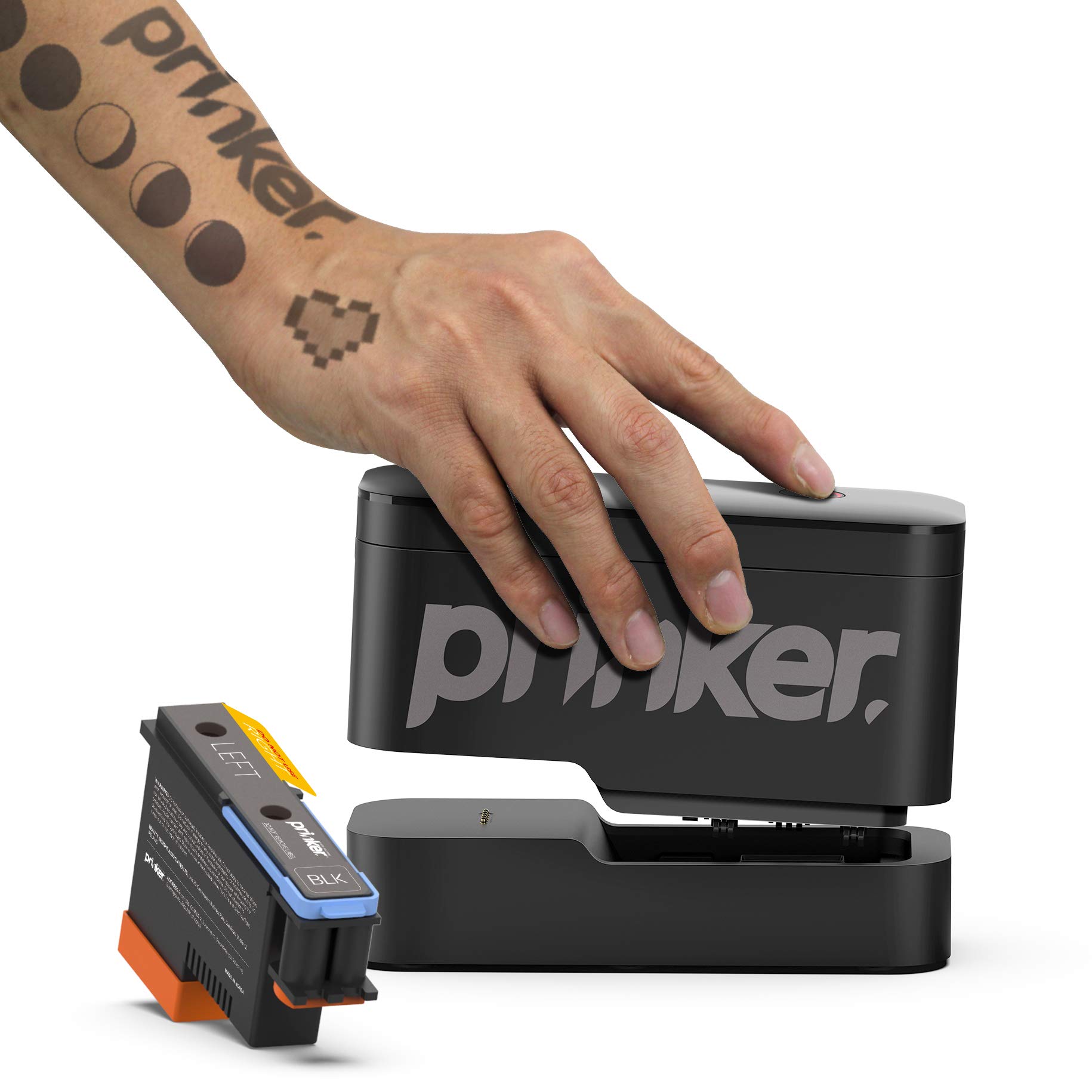 بسته دستگاه موقت چاپونده تاتوی Prinker S برای ساخت تاتوهای موقت سفارشی فوری شما با جوهر زیبایی سیاه با کیفیت - سازگار با دستگاه‌های iOS و اندروید. دستگاه با جوهر سیاه.