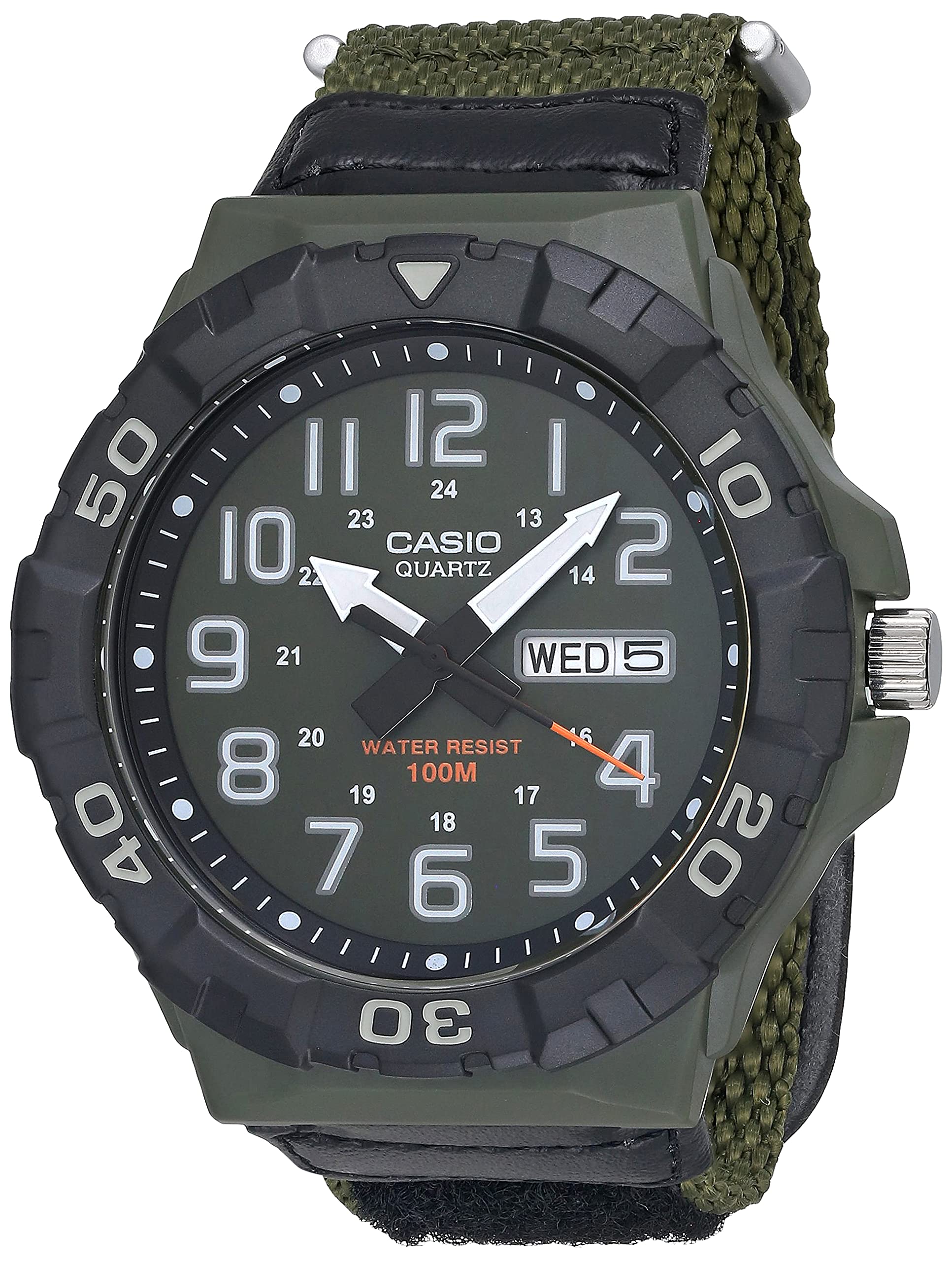 مدل‌های Casio MRW200H | ساعت آنالوگ مردانه | طراحی ورزشی | مقاومت در برابر آب تا ۱۰۰ متر | نمایش تاریخ | بیزل چرخشی | نگهداری زمان معمولی (ساعت، دقیقه، ثانیه، بعد از ظهر، تاریخ، روز) | باطری ۳ ساله | رنگ سبز MRW-210HB-3BVCF