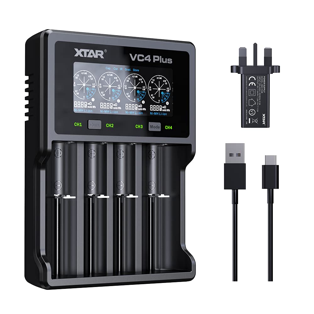 شارژر باتری XTAR VC4 PLUS، همراه با آداپتور QC3.0 برای شارژ باتری‌های لیتیومی (Li-ion) و نیکل - هیدرید فلزی (Ni-MH) به طور همزمان با توان 3 آمپر، شارژر سریع 4 خانه باتری قابل شارژ (VC4 PLUS+ آداپتور UK)
