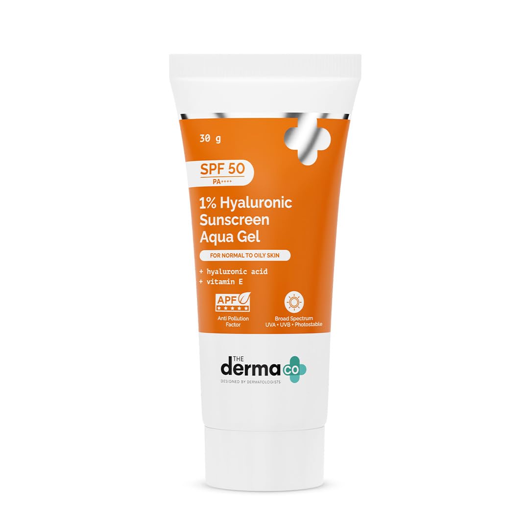 کرم ضدآفتاب هیالورونیک ۱٪ SPF ۵۰ آب ژل از The Derma Co، با فیلتر UVB و UVA بالا (PA++++). بسیار سبک و بدون ایجاد لایه سفید روی پوست، مناسب برای حفاظت از پوست در مقابل طیف وسیعی از نورها و نور آبی، مناسب برای پوست چرب، خشک و مستعد جوش - حجم ۳۰ گرم