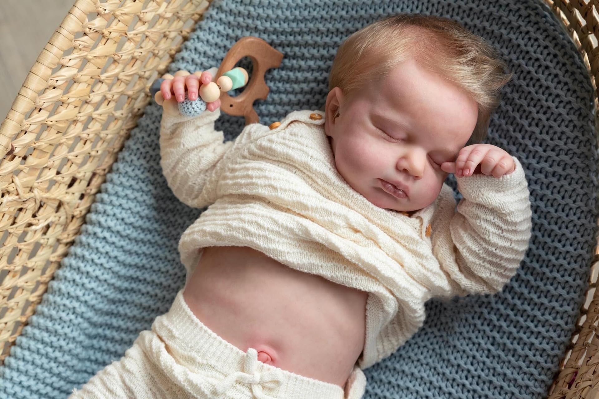 عروسک نوزاد زیبا Angelbaby 19 اینچی خوابیده Loulou دمدمی صحیح شبیه واقعی پلاستیکی کامل عقب افتاده پسر نوزاد لولو با لباس های قابل شستشو با زیبایی های دقیق برای اسباب بازی کودکان سفید