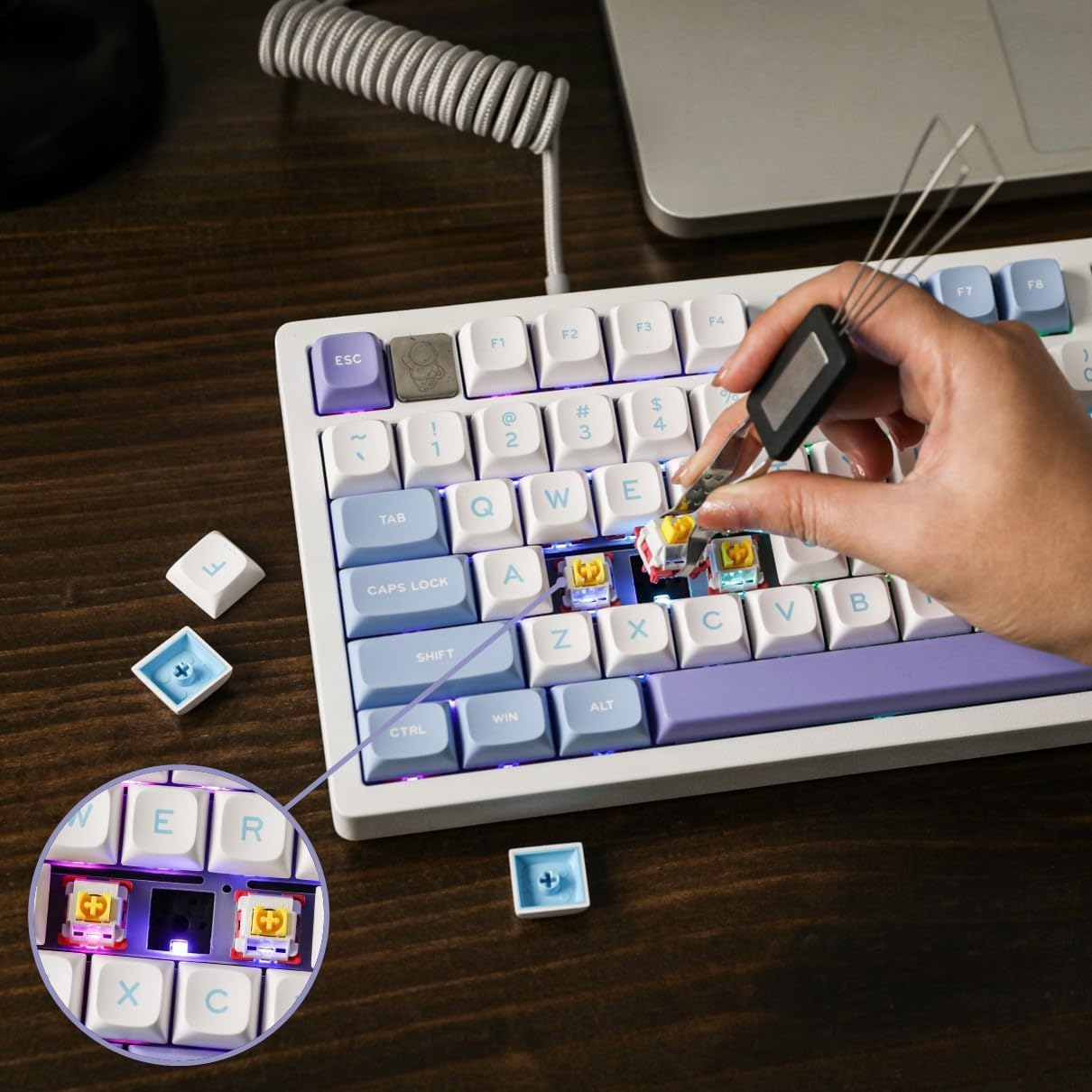 B0CNVFLR76-image-4